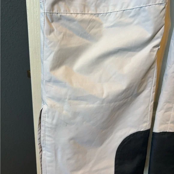 Arctix women’s White Snow Pants - Picture 5 of 5